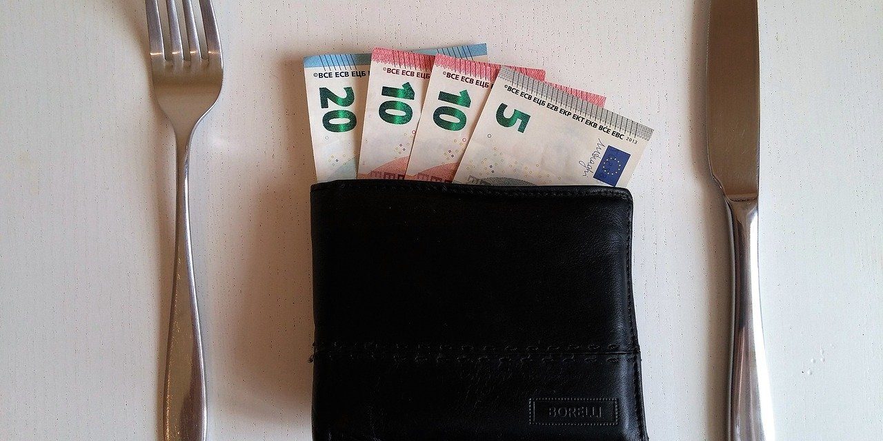 Kriterium bei Einmalzahlung erfüllt? - Steuerberatung Paderborn